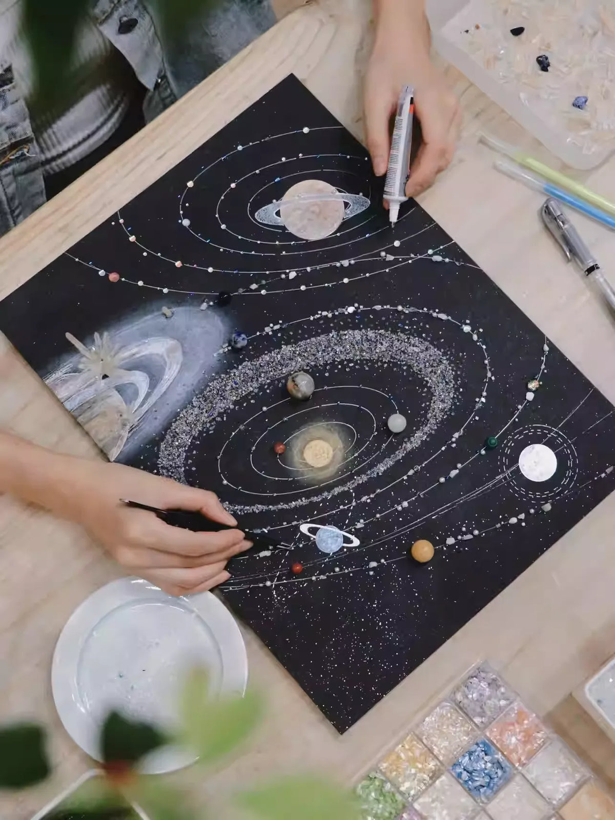 Natürliche Mineralienproben | Weißes Sonnensystem-Universum | Dekorative Malerei | DIY | Geburtstagsgeschenk | Materialpaket | Desktop-Ornamente