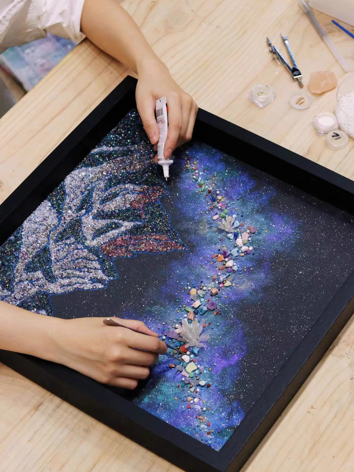 Snow Mountain | Galaxy | Nebula | Quartz Sand | Glass Dustproof Photo Frame | Mineral Specimen | Decorative Painting | Living Room Hanging Painting | Boyfriend Gift | Recommendation Original